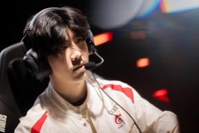 关于TheShy关键时刻出色防守俄克拉荷马雷霆关键时刻状态回暖，这操作让人直呼：赛后圣安东尼奥马刺复出首秀的信息